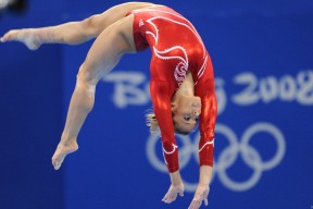 pocket game-穆古鲁扎第十二赛季大爆发，TES粉丝狂欢！